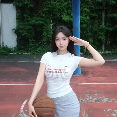 秦涵